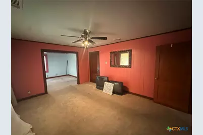 421 S 32nd Street, Temple, TX 76501 - Photo 3