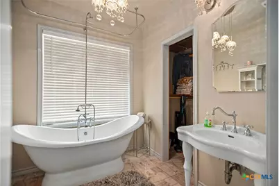 1067 N Cr 307, Port Lavaca, TX 77979 - Photo 29