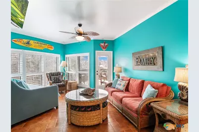 401 W Lincoln Street #A208, New Braunfels, TX 78130 - Photo 5