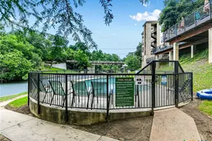 401 W Lincoln St, New Braunfels, TX 78130 - Photo 23