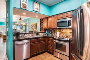 401 W Lincoln St, New Braunfels, TX 78130 - Photo 3