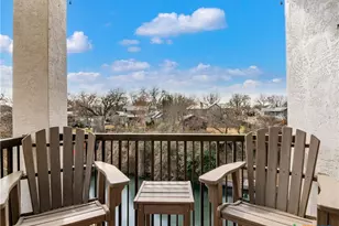 401 W Lincoln St, New Braunfels, TX 78130 - Photo 3