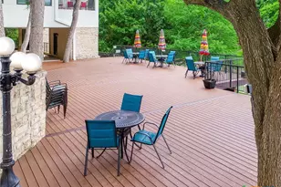 401 W Lincoln St, New Braunfels, TX 78130 - Photo 27