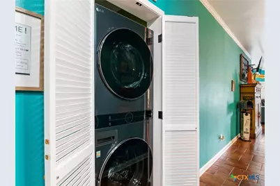 401 W Lincoln Street #A208, New Braunfels, TX 78130 - Photo 3