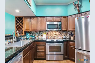 401 W Lincoln Street #A208, New Braunfels, TX 78130 - Photo 13