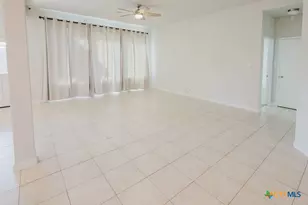 632 Ridge Meadow Dr, New Braunfels, TX 78130 - Photo 9