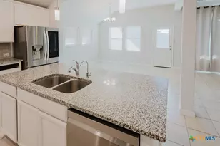 632 Ridge Meadow Dr, New Braunfels, TX 78130 - Photo 3