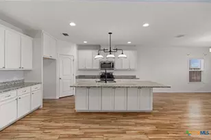 162 Lost Maples Wy, Marion, TX 78124 - Photo 5