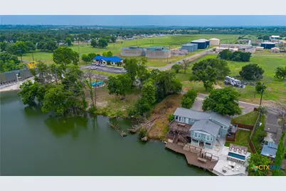 829 Lakeside Pass, New Braunfels, TX 78130 - Photo 7