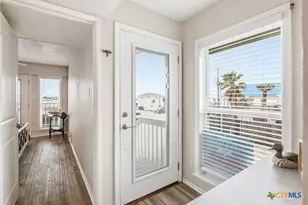 520 S 15th St, Port O'Connor, TX 77982 - Photo 9