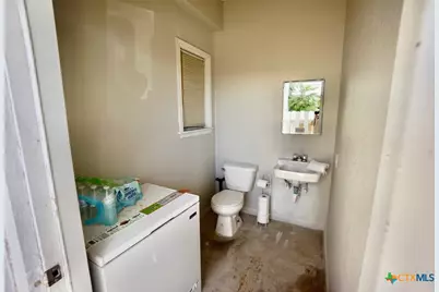 520 S 15th Street, Port O'Connor, TX 77982 - Photo 7