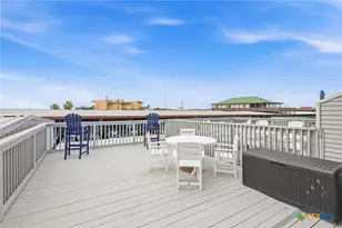 520 S 15th St, Port O'Connor, TX 77982 - Photo 21