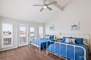 520 S 15th St, Port O'Connor, TX 77982 - Photo 23