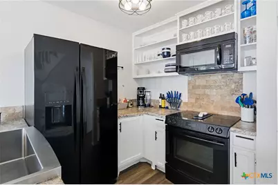 520 S 15th Street, Port O'Connor, TX 77982 - Photo 15