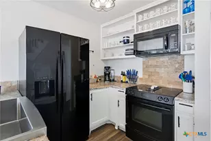 520 S 15th St, Port O'Connor, TX 77982 - Photo 15