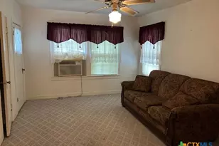 1118 W Main St, Gatesville, TX 76528 - Photo 11