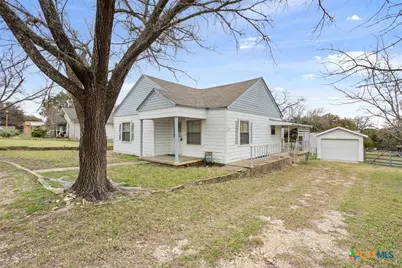 1118 W Main Street, Gatesville, TX 76528 - Photo 3