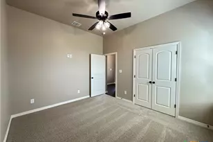 1054 Alice Cir, Temple, TX 76502 - Photo 19