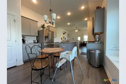 311 Brushy Creek, Victoria, TX 77904 - Photo 11