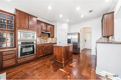 3107 Sweetwater Cove, Belton, TX 76513 - Photo 11