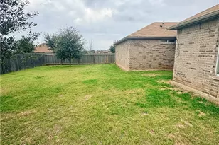 1035 Hamilton Ln, Belton, TX 76513 - Photo 17