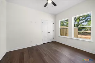 312 Mitchell St, Belton, TX 76513 - Photo 31