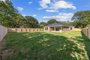 312 Mitchell St, Belton, TX 76513 - Photo 35