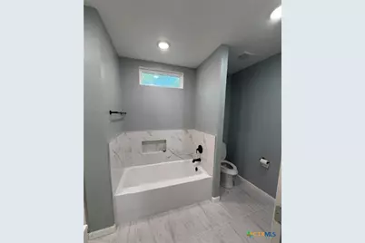 1300 N 2nd Street, Killeen, TX 76541 - Photo 11