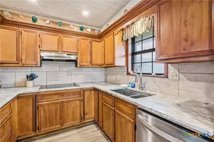 115 W Adams St, Port O'Connor, TX 77982 - Photo 19