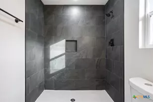 707 S 13th St, Temple, TX 76504 - Photo 15