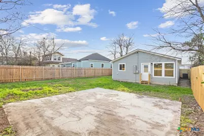 707 S 13th Street, Temple, TX 76504 - Photo 17