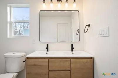 707 S 13th Street, Temple, TX 76504 - Photo 13