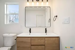 707 S 13th St, Temple, TX 76504 - Photo 13