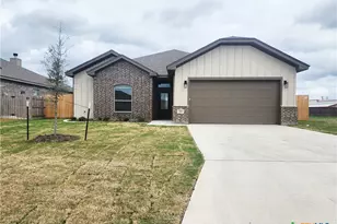 712 Eagle Crst Dr, Salado, TX 76571 - Photo 1