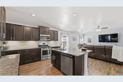 6429 Hoffman Plain, San Antonio, TX 78252 - Photo 13