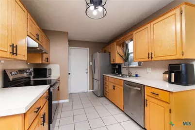 4305 Beach Ball Drive, Killeen, TX 76549 - Photo 7