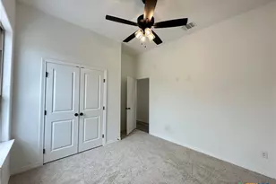 706 Golden Eagle Dr, Salado, TX 76571 - Photo 17