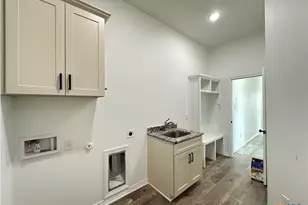 706 Golden Eagle Dr, Salado, TX 76571 - Photo 23