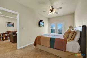 1247 Gruene Rd, New Braunfels, TX 78130 - Photo 11