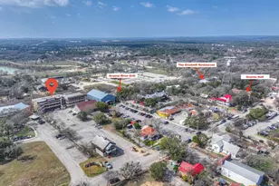 1247 Gruene Rd, New Braunfels, TX 78130 - Photo 37