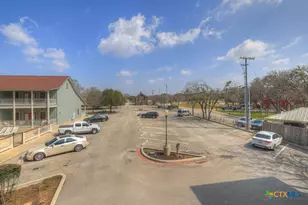 1247 Gruene Rd, New Braunfels, TX 78130 - Photo 33