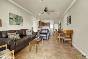 1247 Gruene Rd, New Braunfels, TX 78130 - Photo 9