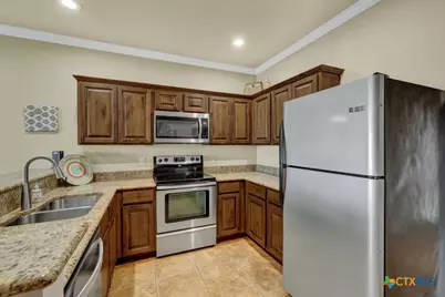 1247 Gruene Road #203, New Braunfels, TX 78130 - Photo 5