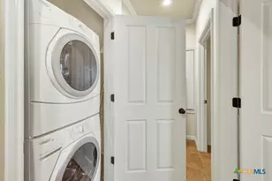 1247 Gruene Rd, New Braunfels, TX 78130 - Photo 17