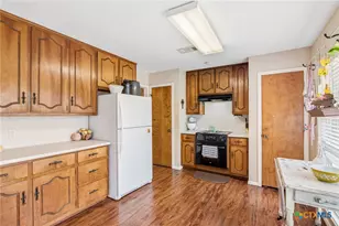 110 Rio Vista Dr, Victoria, TX 77904 - Photo 15