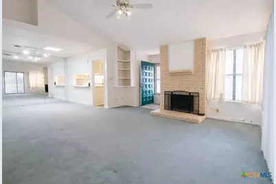 304 Rattan Drive, Victoria, TX 77901 - Photo 3