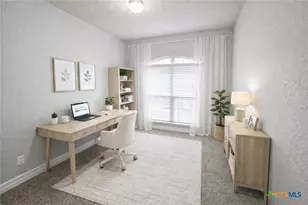 729 Community Dr, New Braunfels, TX 78132 - Photo 9