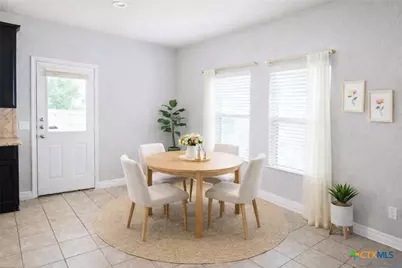 729 Community Drive, New Braunfels, TX 78132 - Photo 5