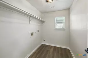 3933 Brook Hollow Dr, Schertz, TX 78154 - Photo 19