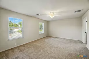 3933 Brook Hollow Dr, Schertz, TX 78154 - Photo 25